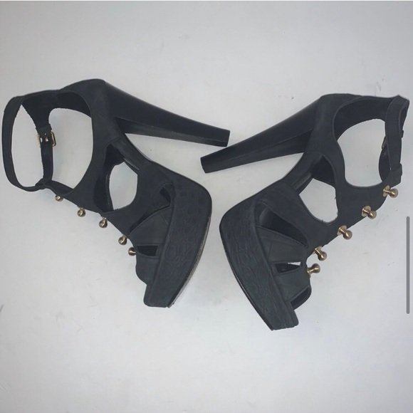 Thomas Wylde Studded Platform Pumps - Picture 6 of 12